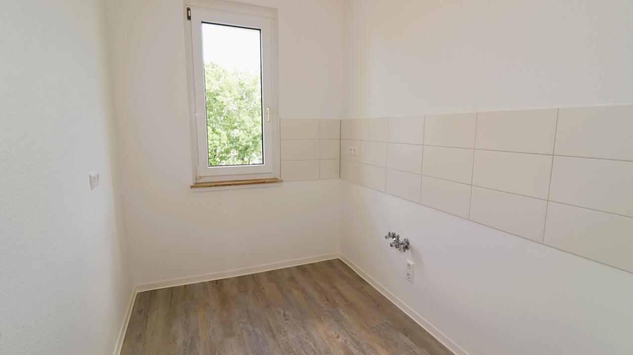 Kaßberg! Schöne Giebelwohnung mit Balkon in der 3. Etage - Photo 2