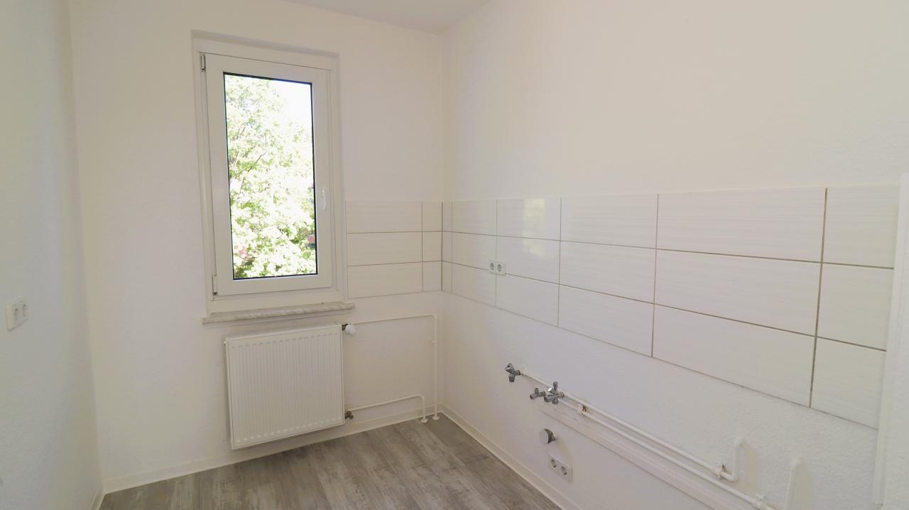 Kleines Apartment mit Balkon und AUSBLICK - Photo 2