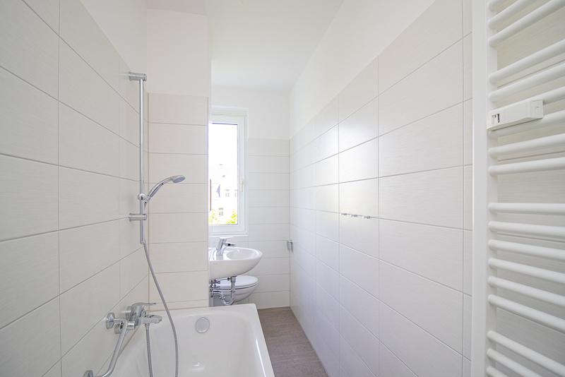 Sonnige Wohnung mit 3 Zimmern plus Südbalkon - Photo 2