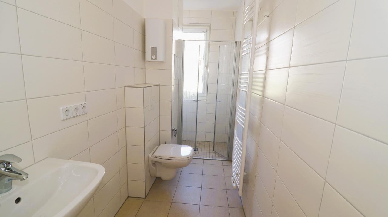 3-Zimmer mit schwellenloser Dusche im Grünen - Photo 2